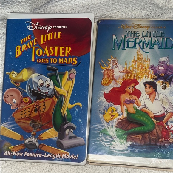 Disney Other - Disney VHS bundle #301